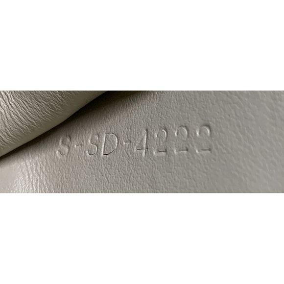 Celine 16 Trifold Wallet Leather Small Neutral - Picture 2 of 6